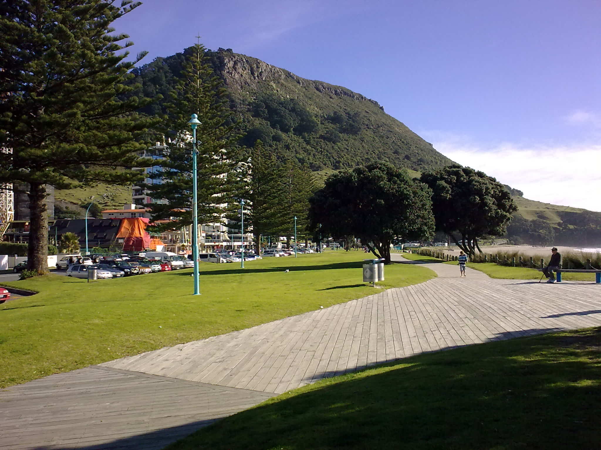 Mount beach walkway