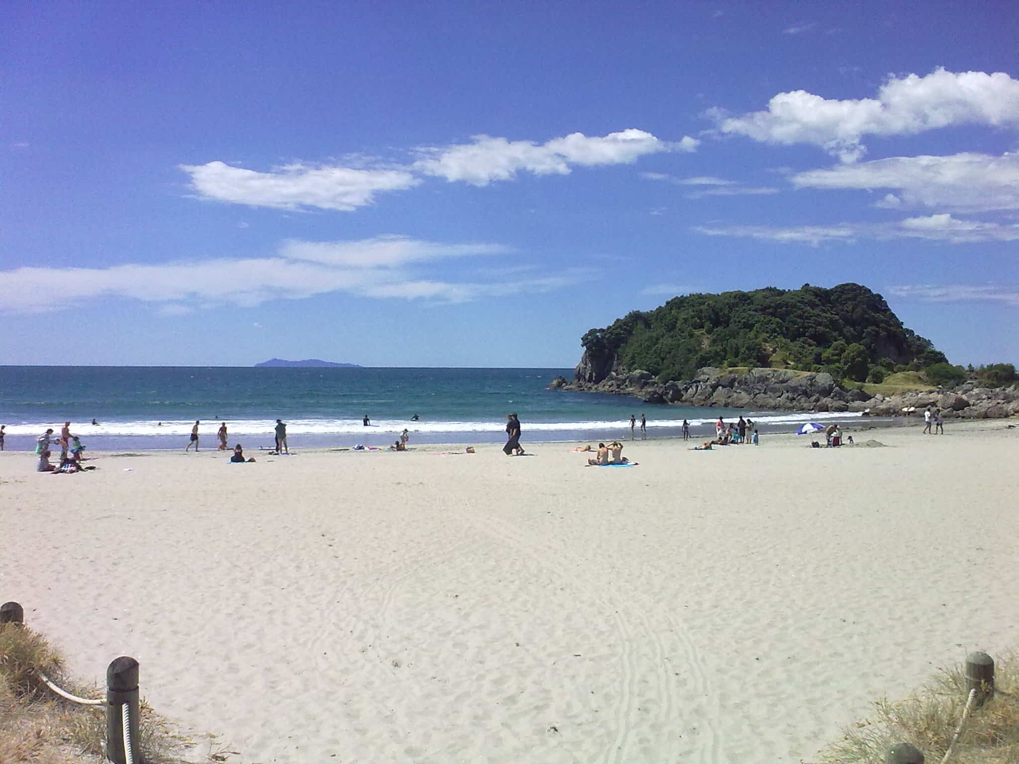 Mount main beach