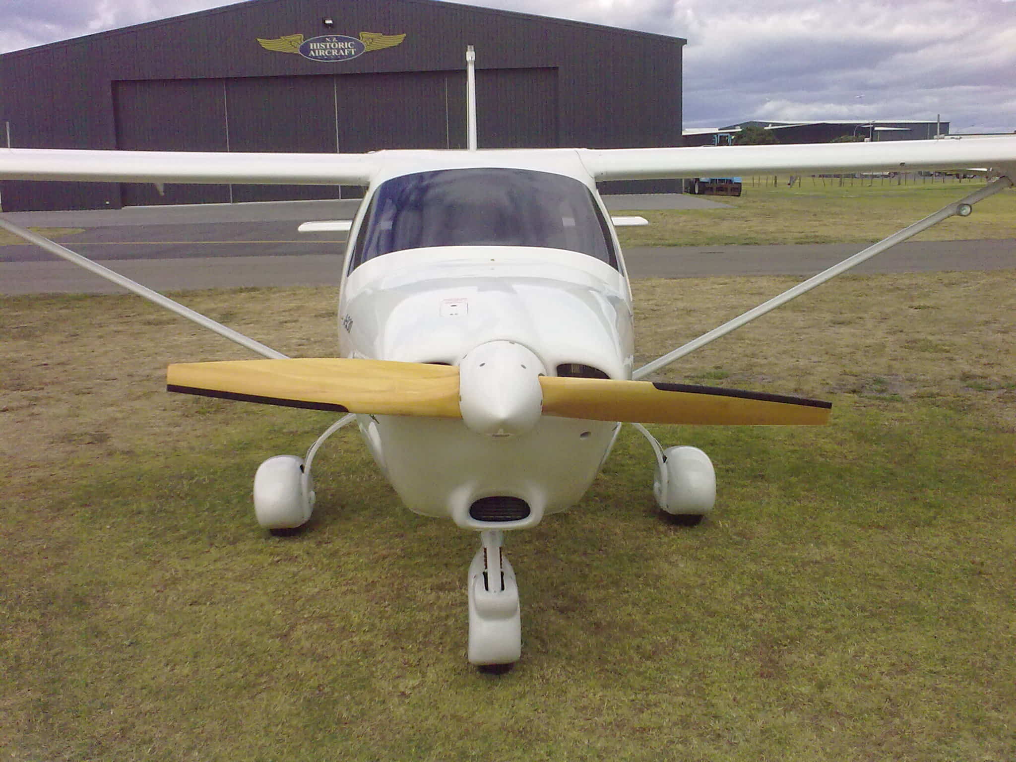 J230
